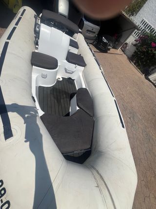 Zodiac Yatch line de luxe serie 4,20