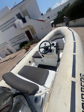 Zodiac Yatch line de luxe serie 4,20
