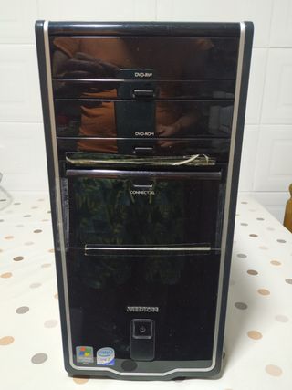 PC Medion Core i3.