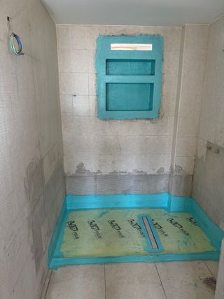 Reformas baño: plato ducha y lavabo