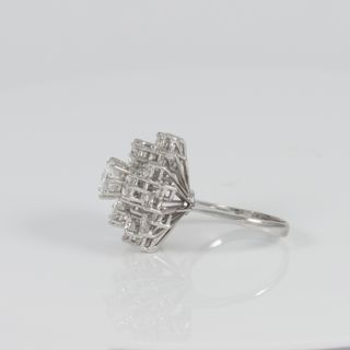 Anillo en oro blanco 18k con diamantes 3.4 ct
