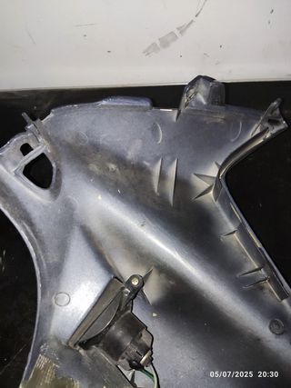 Plásticos laterais Honda Dominator nx650 + piscas