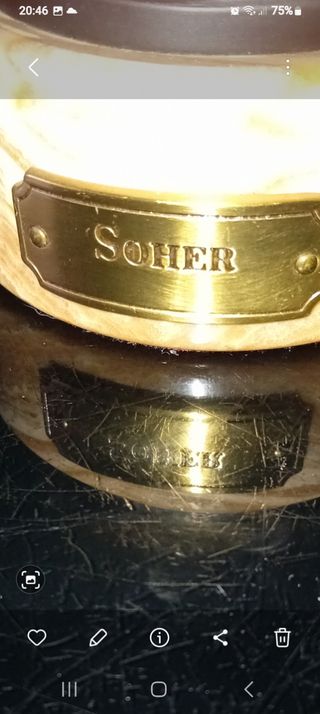 Figura bronce SOHER firmada, nueva