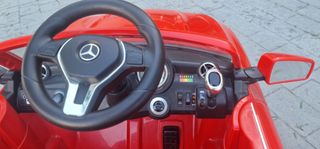 Coche eléctrico Mercedes GLA 12v