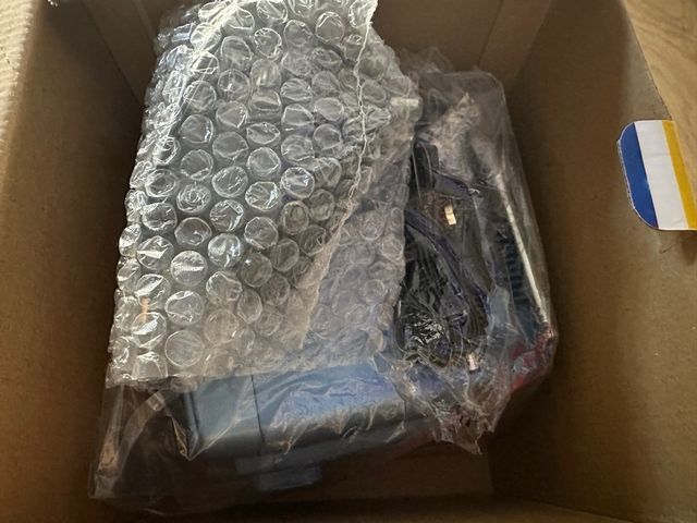 Mini TV Radio Portátil 5.5" - Vintage