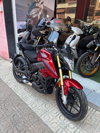 Moto Cyclone Battlo 125 - Roja