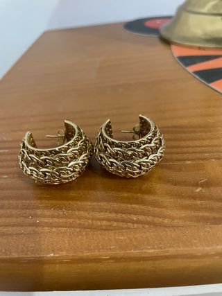 Pendientes dorados | Aro trenzado