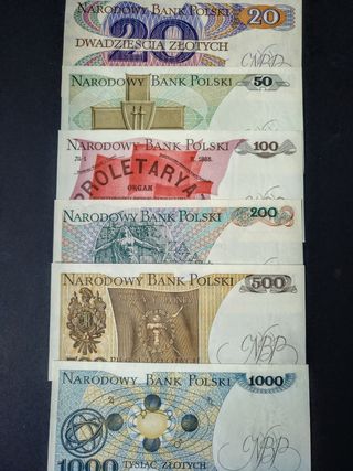 Serie de Polonia.