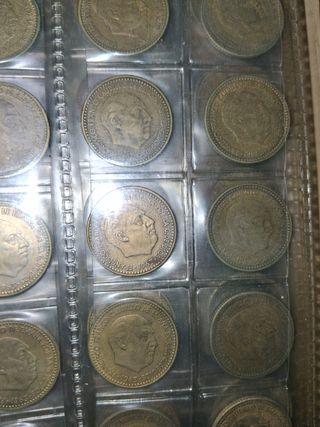 Album Monedas 1 Peseta Franco