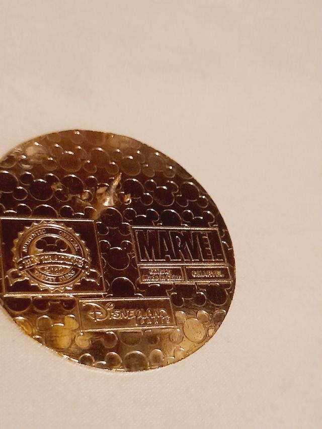 Pin Disney Paris MARVEL