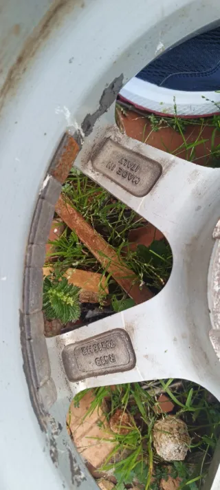 4 Llantas Alessio 15" usadas