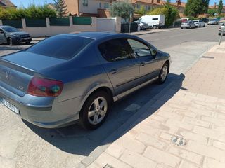 Peugeot 407 2004