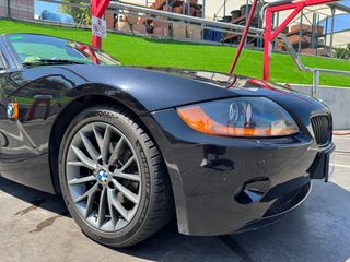 BMW Z4 2004