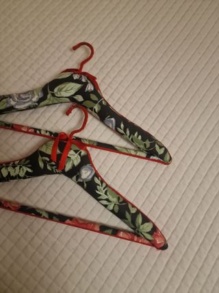 Perchas tela - 2 uds. florales