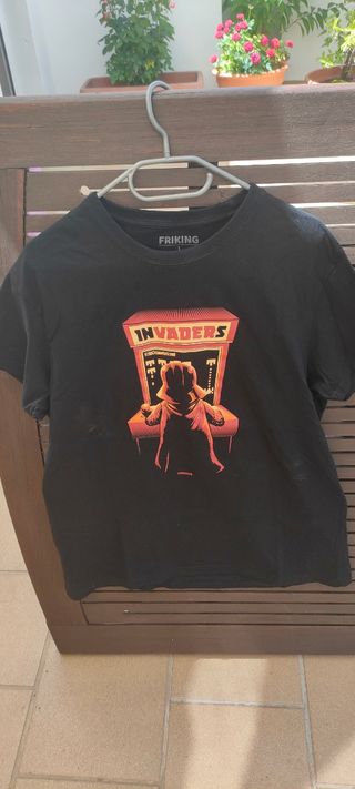 Camiseta Friking Space Invaders L