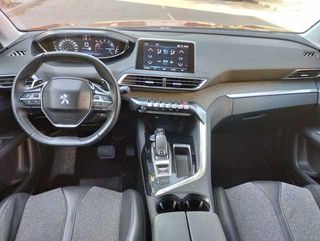 Peugeot 3008 PureTech 130 SANDS Allure EAT8 96 kW (130 CV)