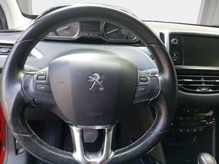 Peugeot 2008 PureTech 110 SANDS Allure 81 kW (110 CV)