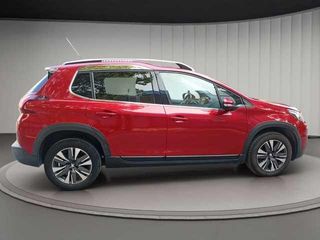 Peugeot 2008 PureTech 110 SANDS Allure 81 kW (110 CV)