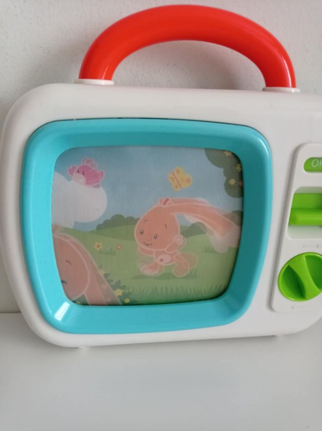 Juguete pantalla para bebés música y movimiento