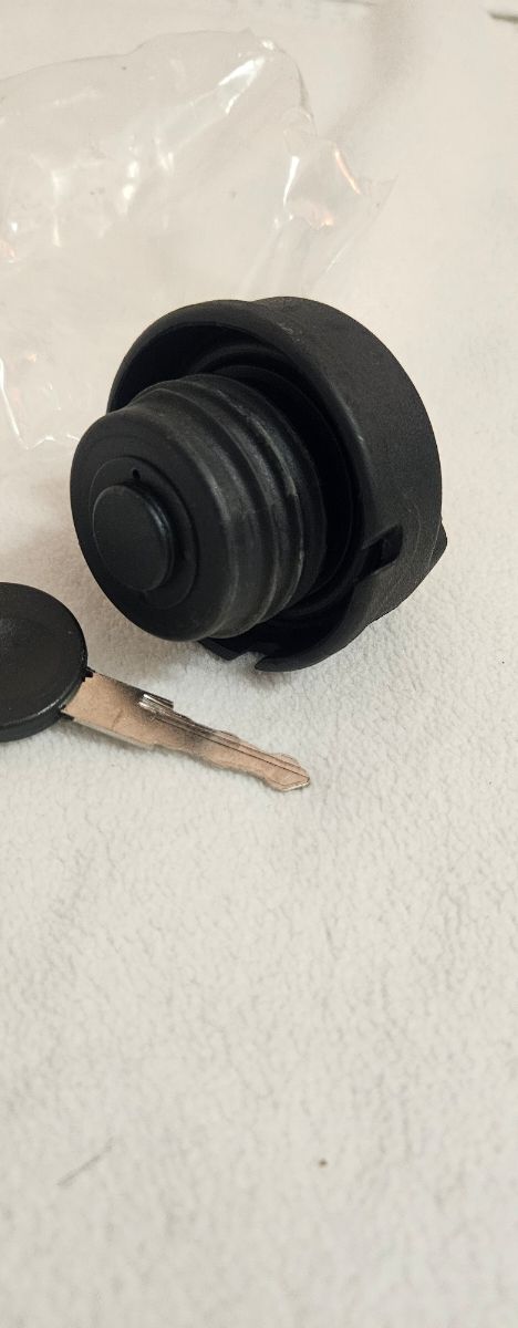 Tapón depósito con llave