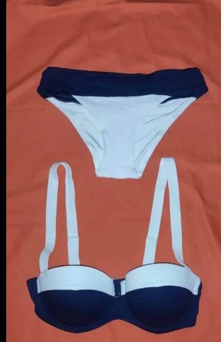 Bikini azul y blanco - Talla S