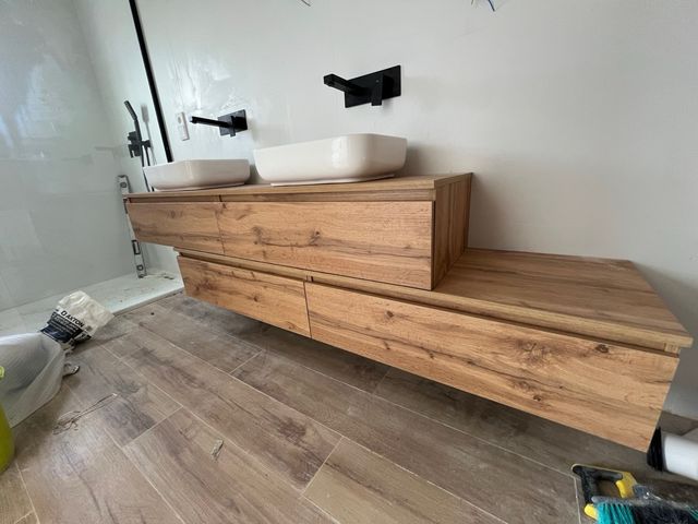 ARMARIOS A MEDIDA 697187224