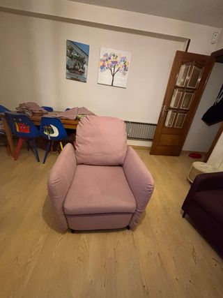 Sillón relax rosa - tejido. No tiene mucho uso.