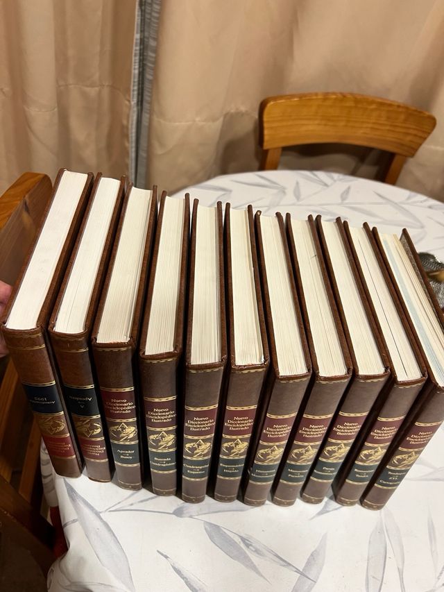 11 Libros Enciclopedia ilustrada. completa 10 Tomo