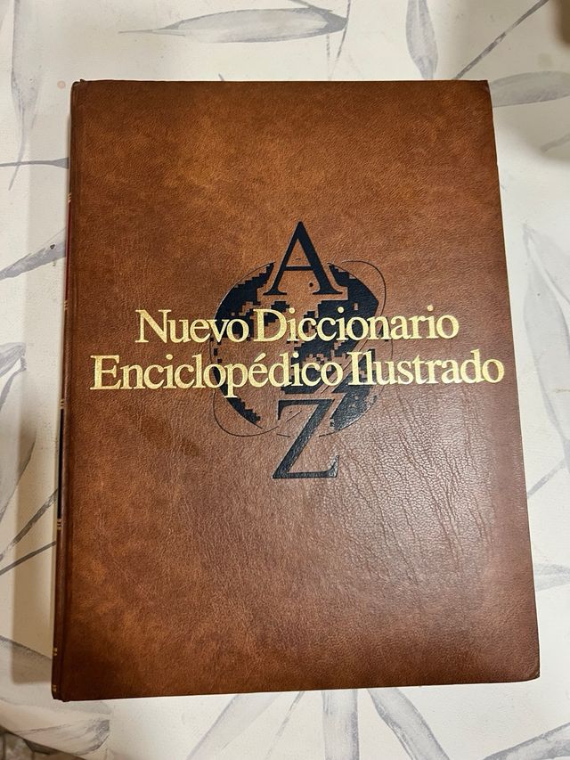 11 Libros Enciclopedia ilustrada. completa 10 Tomo