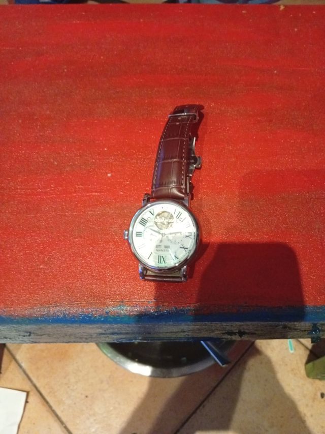 Reloj mecánico automático
