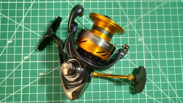 Carrete Daiwa Revros LT5000-CXH