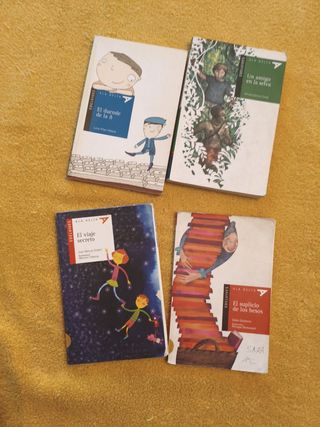 Lote 2. Libros infantiles/juveniles (15)  