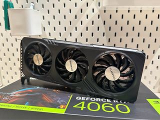Gigabyte RTX 4060 8Gb - Tarjeta gráfica