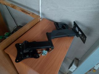 Soporte TV - Brazo articulado