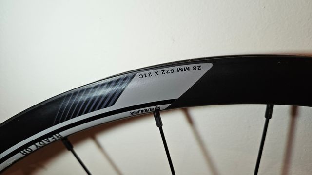 Ruedas carretera/gravel 700c