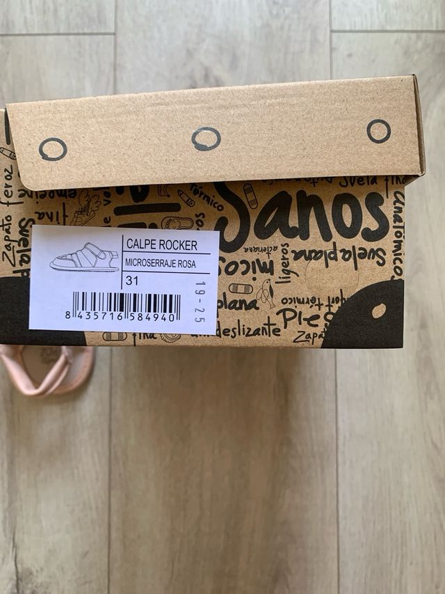 Sandalias Zapato Feroz rosa talla 31