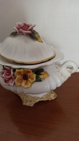 Zuppiera Ceramica con Fiori