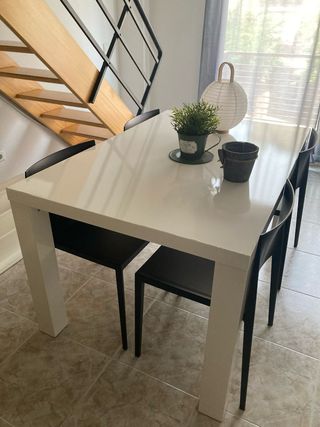 Mesa comedor blanca 