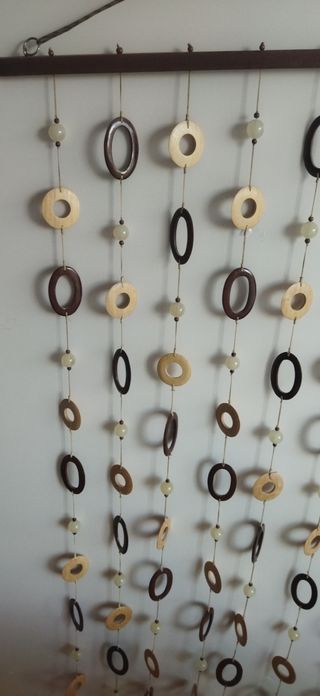 Cortina de madera, beige, blanco y marrón