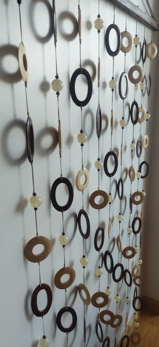 Cortina de madera, beige, blanco y marrón