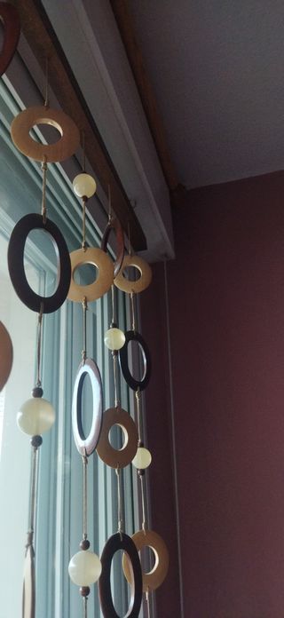 Cortina de madera, beige, blanco y marrón