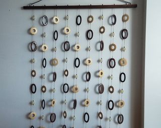 Cortina de madera, beige, blanco y marrón