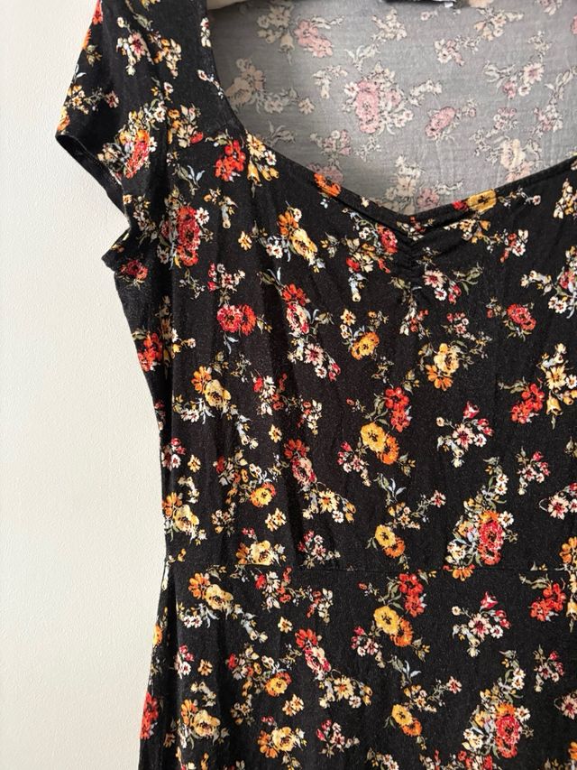 Vestido Mango negro flores - talla m