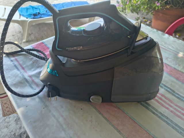 Plancha Rowenta Eco Steam Pro