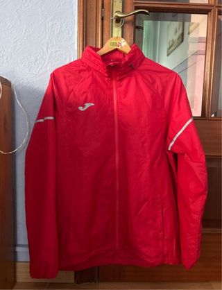 Cortavientos Joma rojo talla L