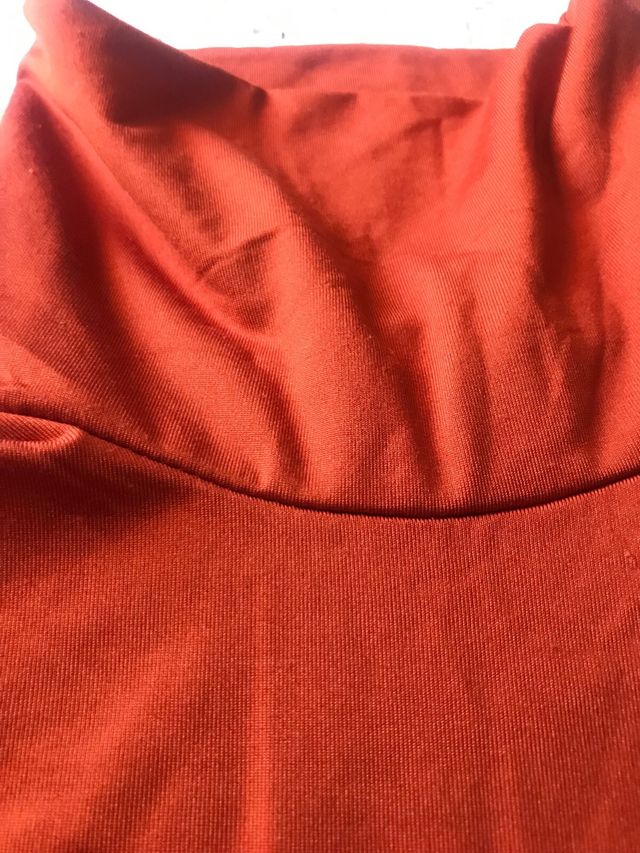 Maglione collo alto ruggine