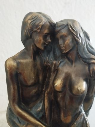 Statua Damiani coppia di amanti