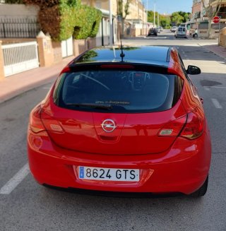 Opel Astra 2010