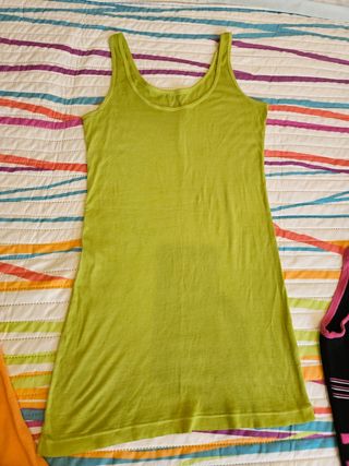 3 Camisetas tirantes-varios colores NEGRA VENDIDA