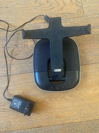 Soporte Logitech iPad con altavoces